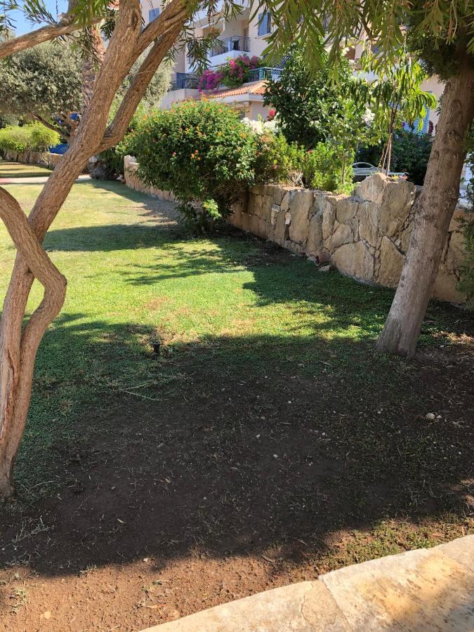 Kings Palace - Fabulous Pool-Side 2 Bed Apartment Πάφος Εξωτερικό φωτογραφία
